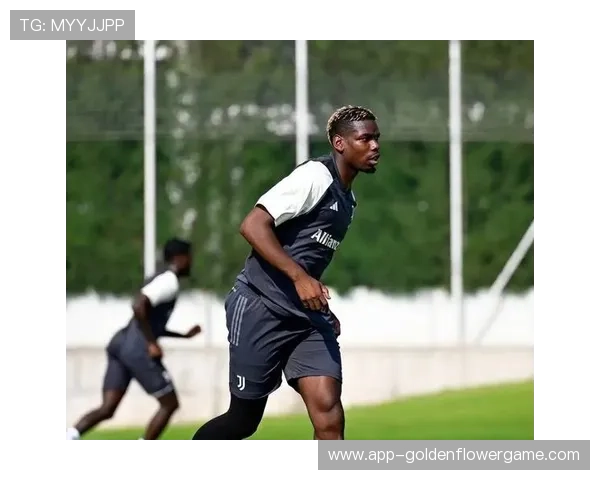 博格巴替补登场，摩纳哥主场球迷起立鼓掌致敬